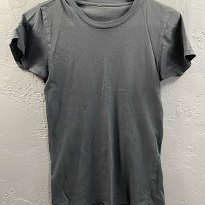 Gray tee